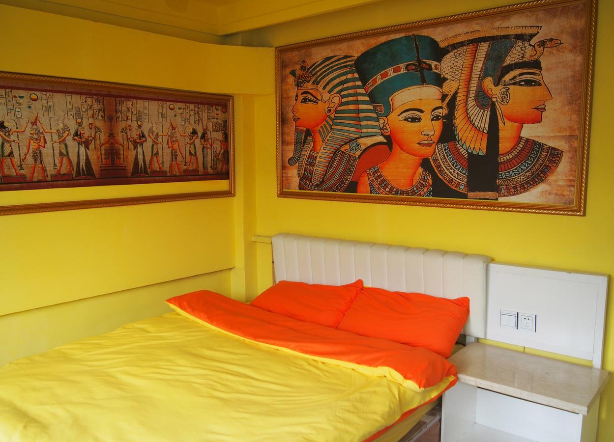 Dengba International Hostel Fenghuang Branch Buitenkant foto